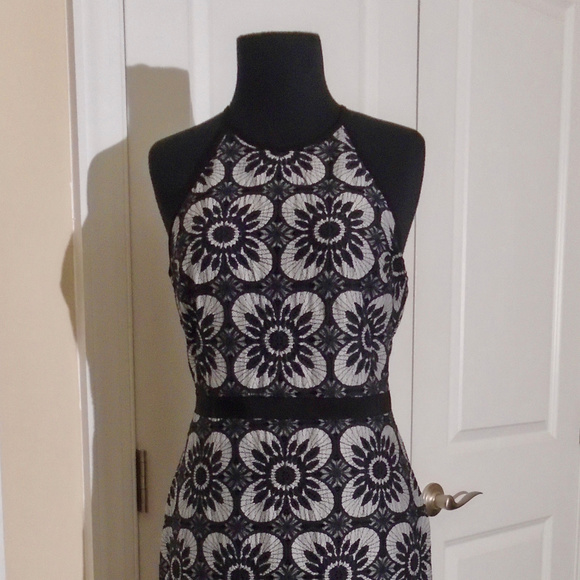 BANANA REPUBLIC NWT Lace Midi Dress - Picture 3 of 9